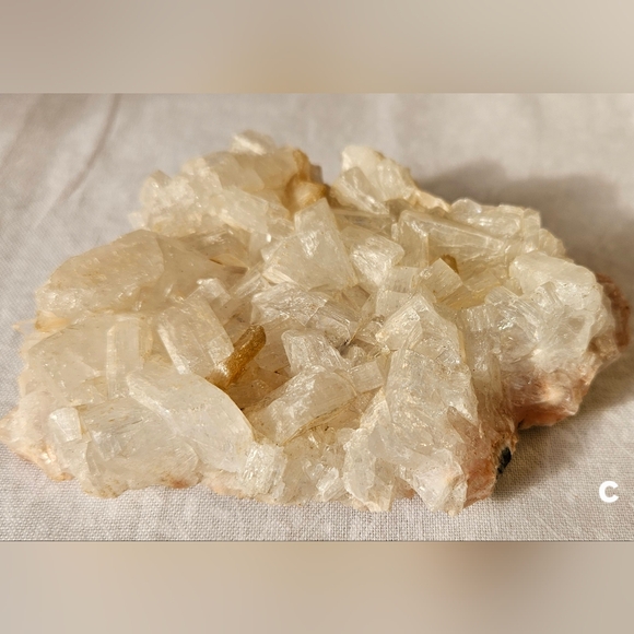 Stillbite & Apophylite Raw Crystal Cluster - Picture 2 of 4
